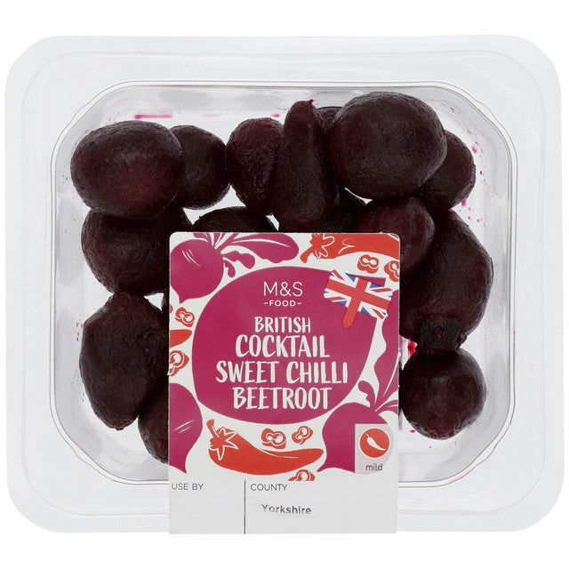 M&S Cocktail søt chilipicklede rødbeter 180g, importert fra Storbritannia