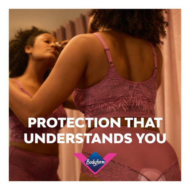 Bodyform Ultimate Ultra Night sanitary towels 8 per pack - British product