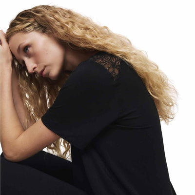 M&S M&S Dame Pyjamastopp i bomull og modal Body Soft med blondedetaljer Svart Medium - Kjøp online hos McGrocer