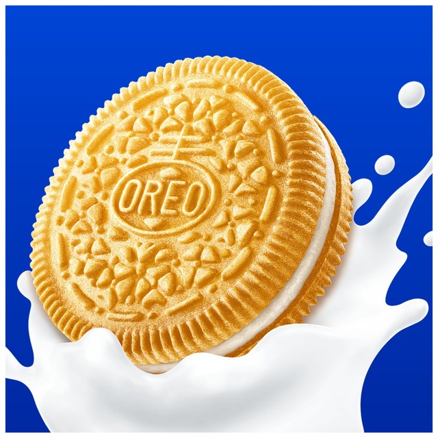 Oreo Golden Vanilla Sandwich Biscuits 154g, imported from the UK