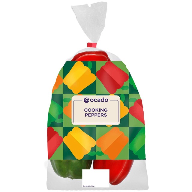 Ocado Vegetable Mixed Bell Peppers 800g, imported from the UK