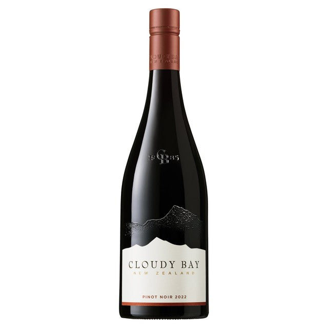 Cloudy Bay Pinot Noir 75cl Glass Bottle - British product