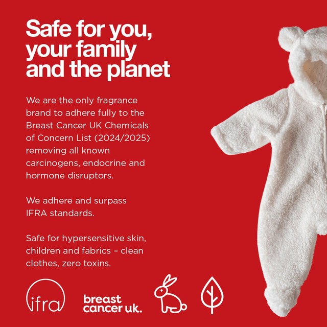 The Lab Co. non-bio laundry detergent sheets with energising scent for 64 loads (British brand)