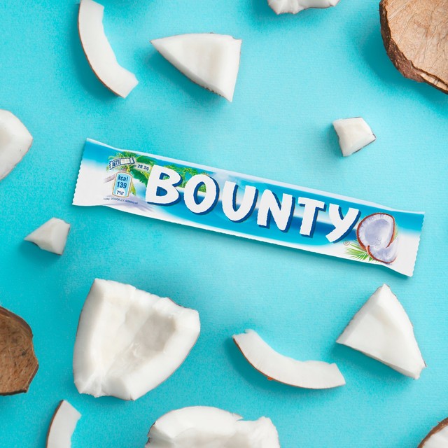 Bounty milk chocolate coconut bar (British brand)