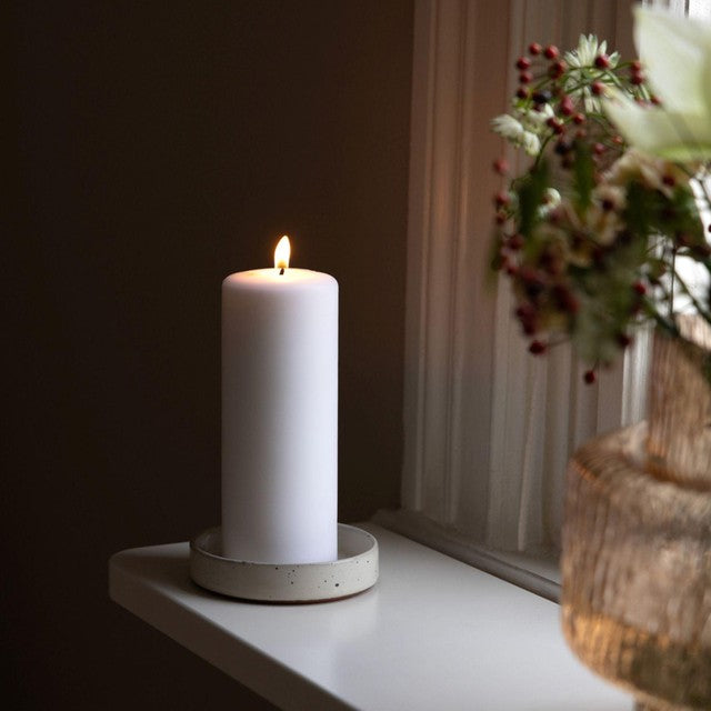 Liljeholmens white pillar candle 68x180mm - British product