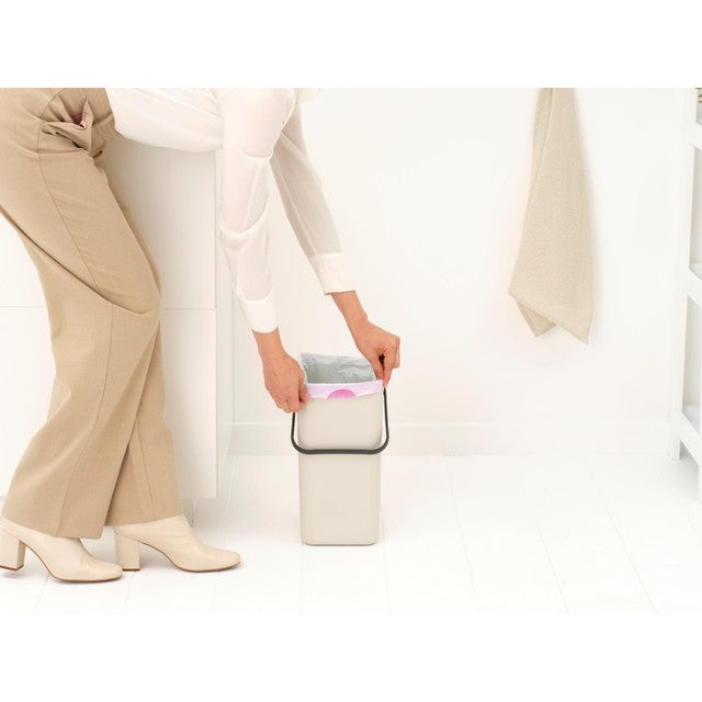 Brabantia Sort & Go waste bin soft beige 12 litre - British product