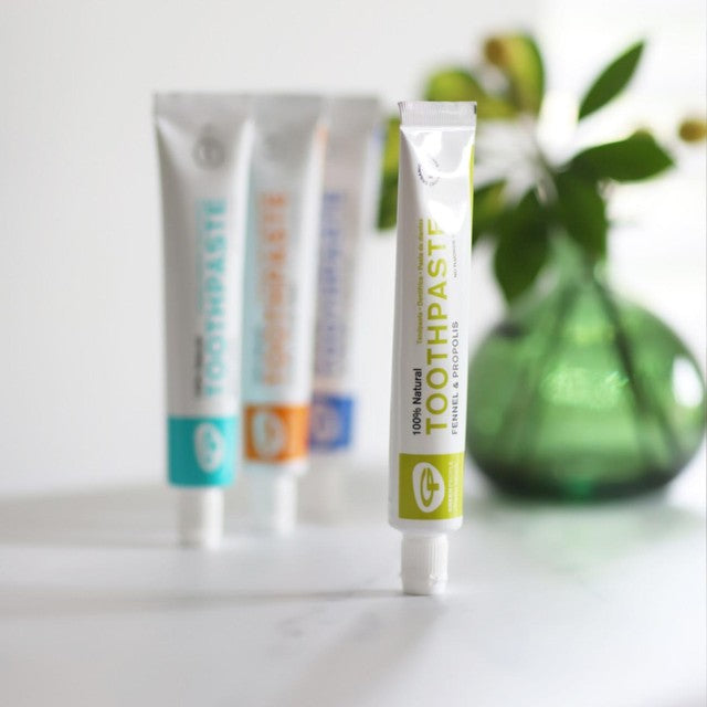Green People toothpaste Fennel & Propolis 50ml, UK version