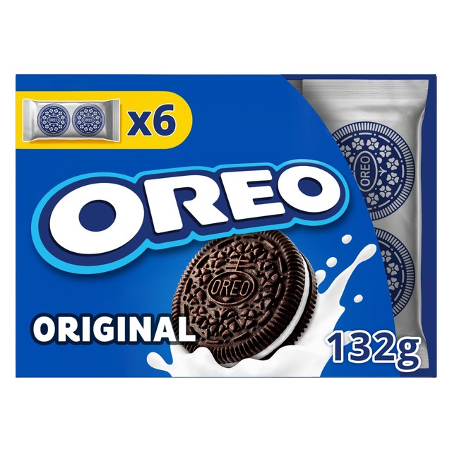 Oreo Original Vanilla sandwich cookies 132g, imported from the UK