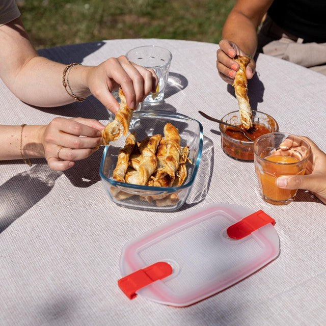 Pyrex Cook & Heat rectangular dish 0.35L, imported from the UK