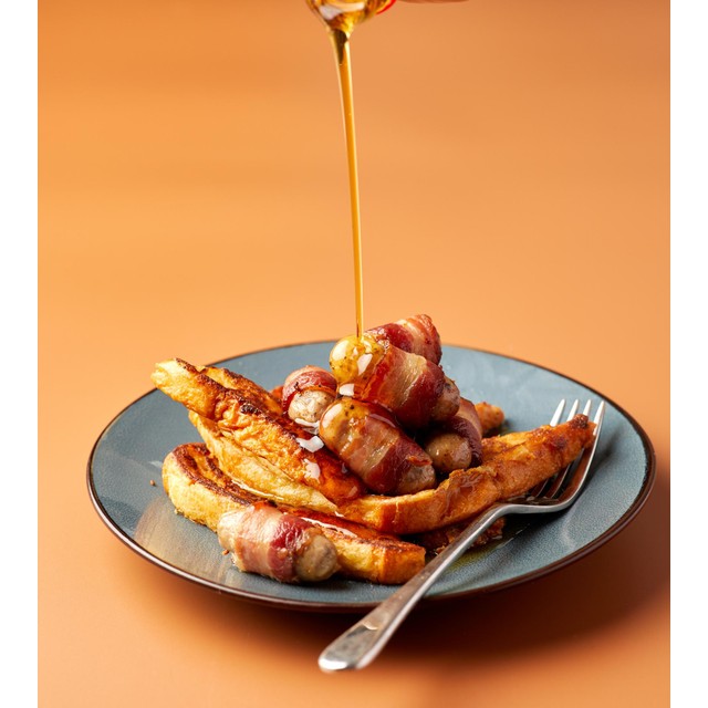 Jolly Hog Pigs in Blankets with Treacle Cured Bacon 210g (British brand)