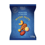 M&S Ristede og saltede blandede nøtter 175 g, importert fra Storbritannia