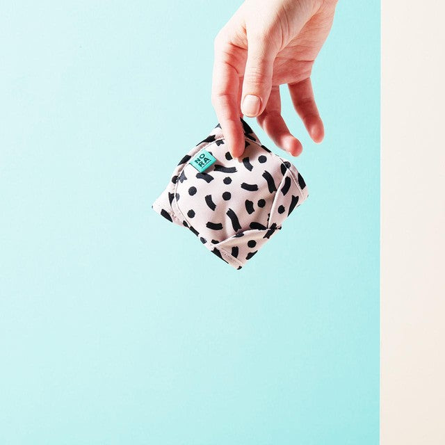 Nora reusable sanitary pad Light, imported from the UK
