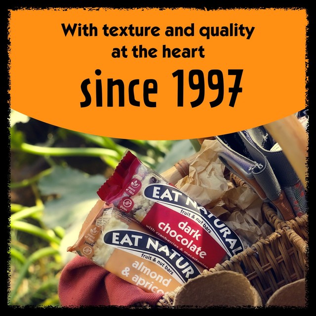 Eat Natural Almond Apricot Bars Box 3 x 40g - British product