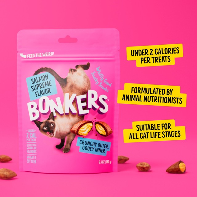 Bonkers Salmon Supreme cat treats pouch, UK version