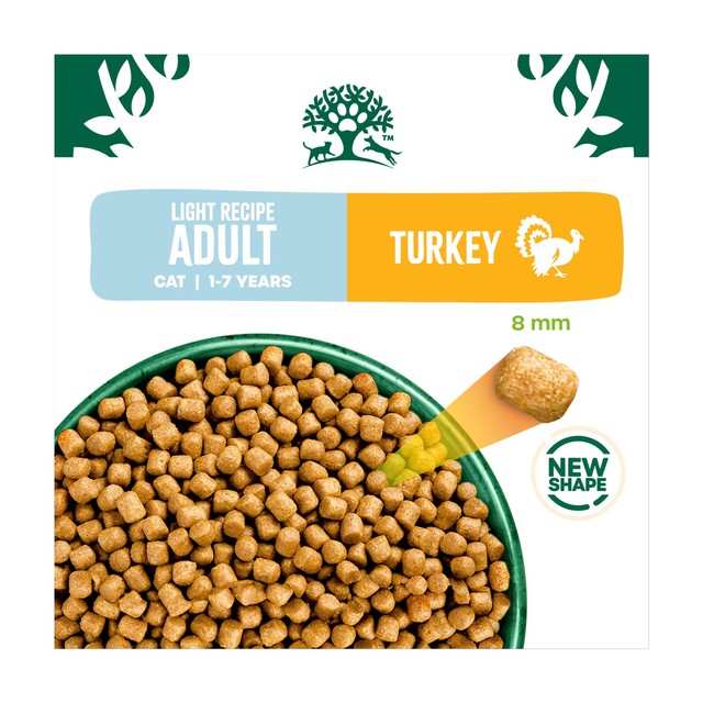 James Wellbeloved light adult dry cat food with turkey, UK version