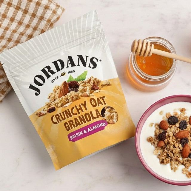 Jordans Crunchy Oat Granola Raisin & Almond 750g, imported from the UK
