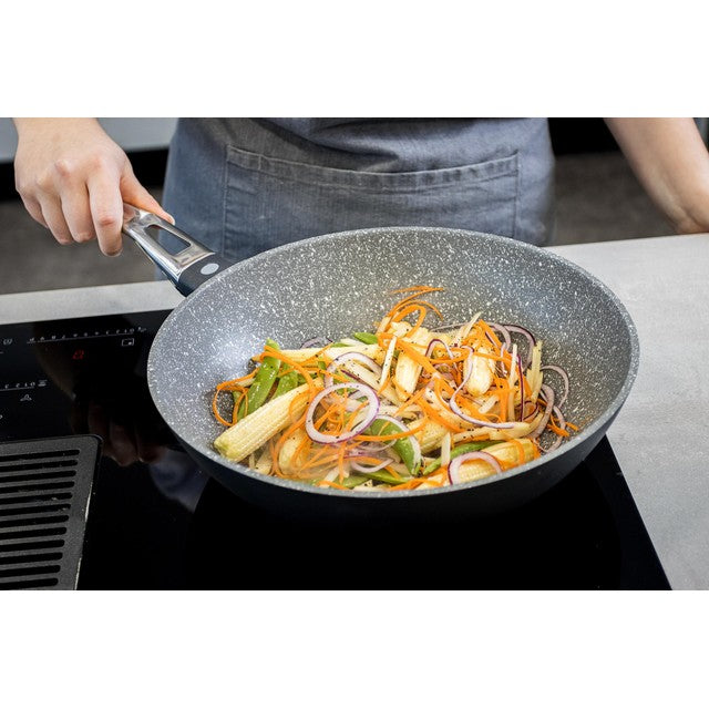 MasterClass cast aluminium non-stick wok 28cm, imported from the UK