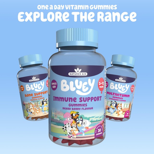 Natures Aid immune support gummies mixed berry flavoured 30 pack, imported from the UK