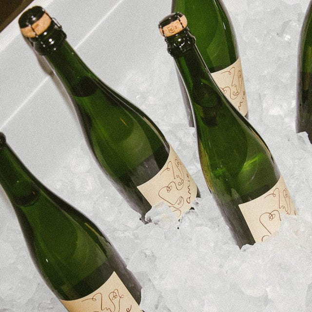 Amie Sparkling Crémant de Limoux 75cl sparkling wine - British product