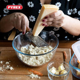 Pyrex glass mixing bowl 3L, imported from the UK