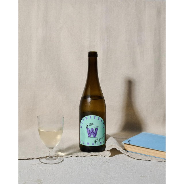 Wednesday's Domaine Piquant alcohol-free wine 75cl (British brand)