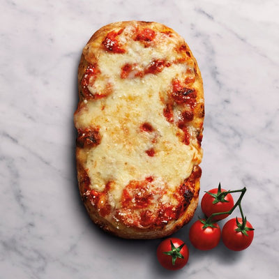 M&S Crosta Mollica Pinsa Tomat & Mozzarella Pizza 154g - Kjøp online hos McGrocer