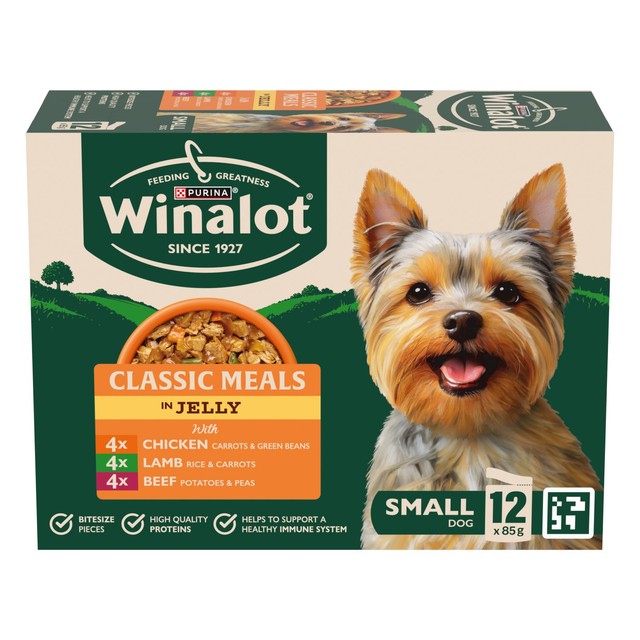Winalot Meaty Chunks Small Dog Mixed in Jelly wet dog food 12 x 85g (British brand)