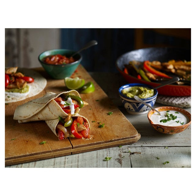 Old El Paso Smoky BBQ Fajita Kit 750g, imported from the UK