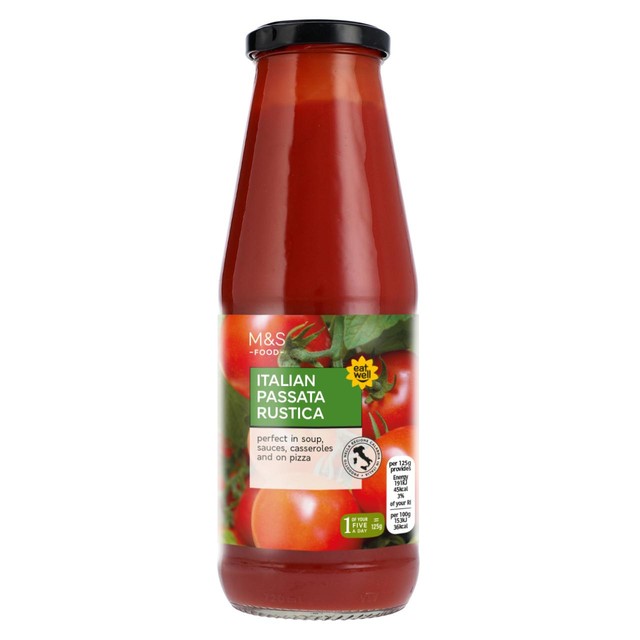 Marks and Spencer Italian Tomato Passata 690g, imported from the UK