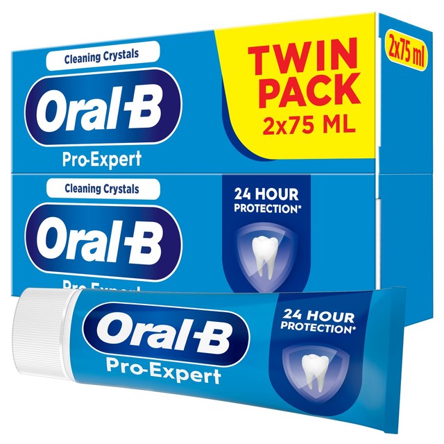 Oral-B Pro-Expert Professional Protection toothpaste 2 x 75ml, imported from the UK