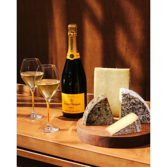 Veuve Clicquot Yellow Label Champagne Jeroboam 3L (British brand)