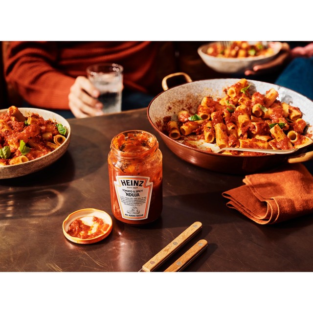 Heinz Tomato & Spicy Nduja Pasta Sauce 350g, UK version