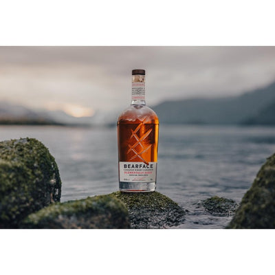 M&S Bearface Triple Oak Elementally Aged Canadian Whisky 70cl- Kjøp online hos McGrocer