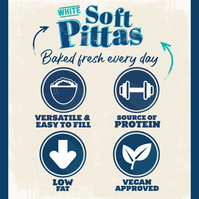 Warburtons soft white pitta breads 4 pack (British brand)