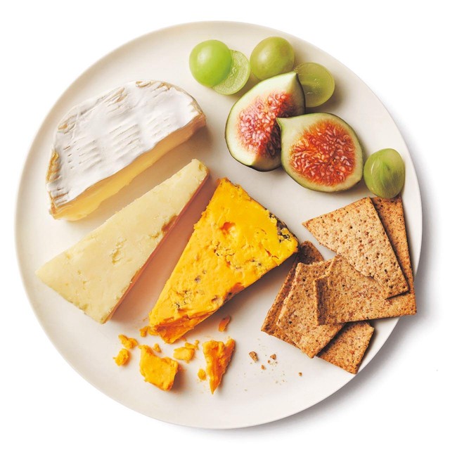 M&S Mini Osteutvalg 155g, importert fra Storbritannia