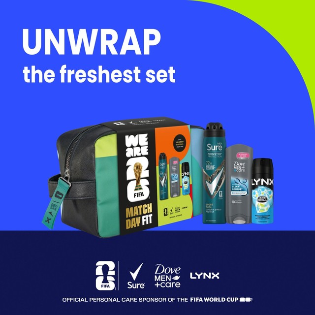 FIFA Inspired grooming gift set with washbag - British product