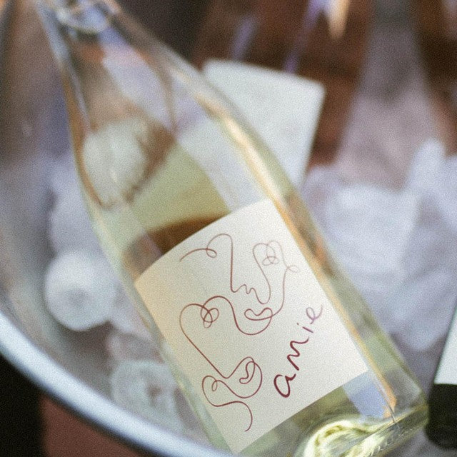 Amie Sauvignon Blanc white wine 75cl - British product