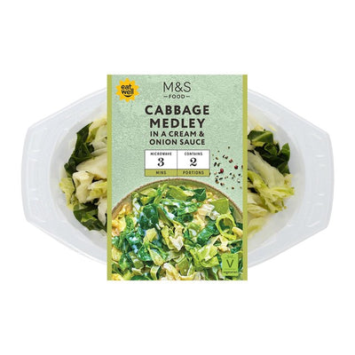 M&S Mélange de choux en sauce oignon crémeuse Plat d'accompagnement 300g
