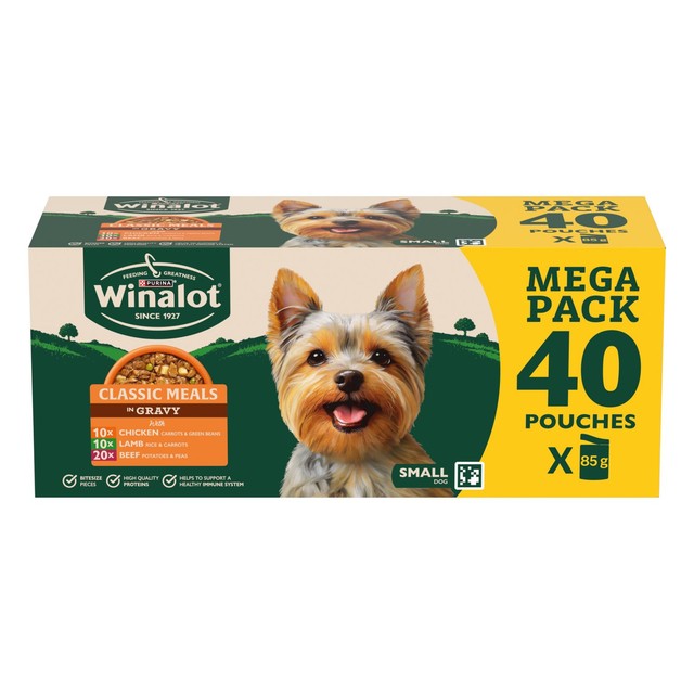 Winalot Meaty Chunks wet dog food 40x85g (British brand)
