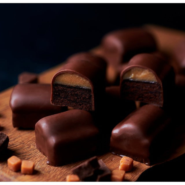 Mr Kipling chocolate caramel brownie bites 10 pack, imported from the UK