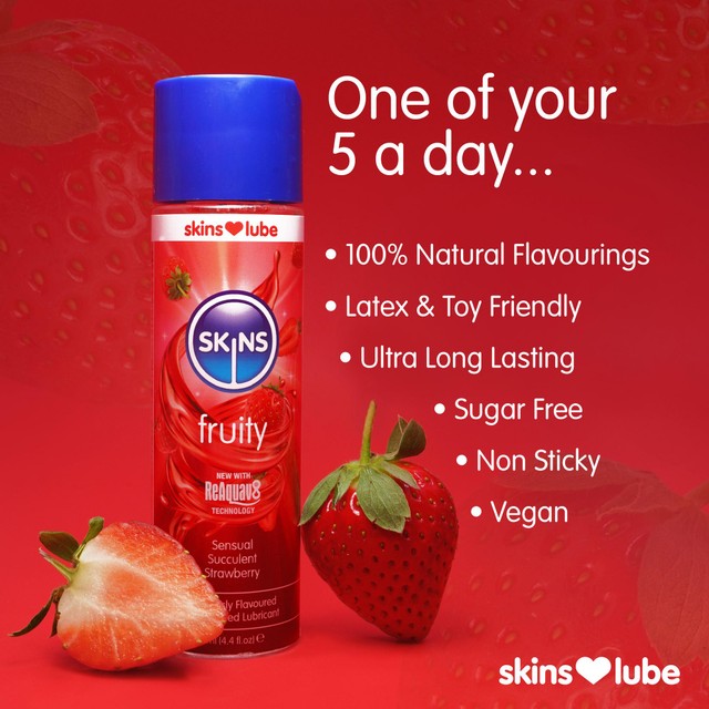 Skins strawberry flavoured water based lubricant 130ml (British brand)
