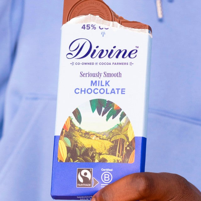 Divine 45% cocoa milk chocolate bar 90g - British product