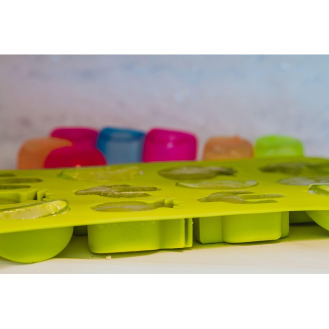 BarCraft tropical shape ice cube tray 22x13x2 cm - British product