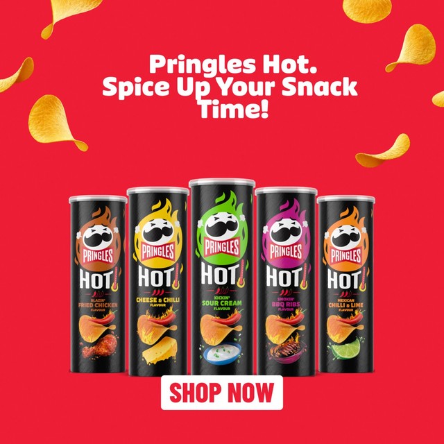 Pringles Hot Kickin' Sour Cream sharing crisps 160g, imported from the UK