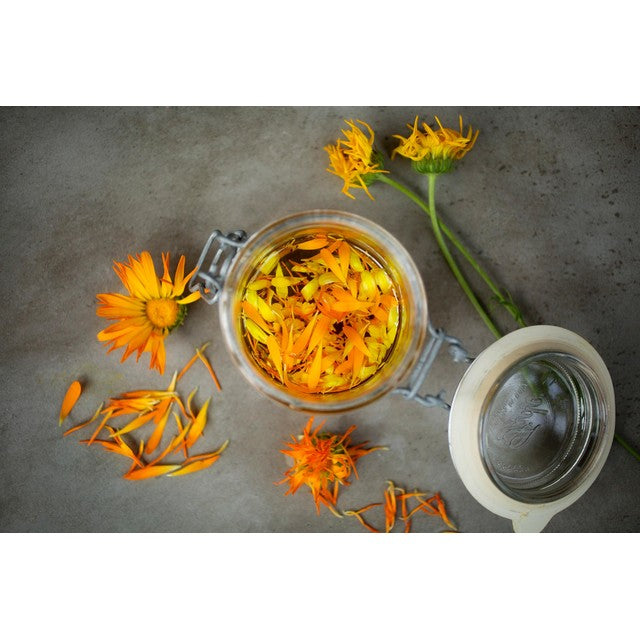 Weleda baby oil with calendula 200ml (British brand)