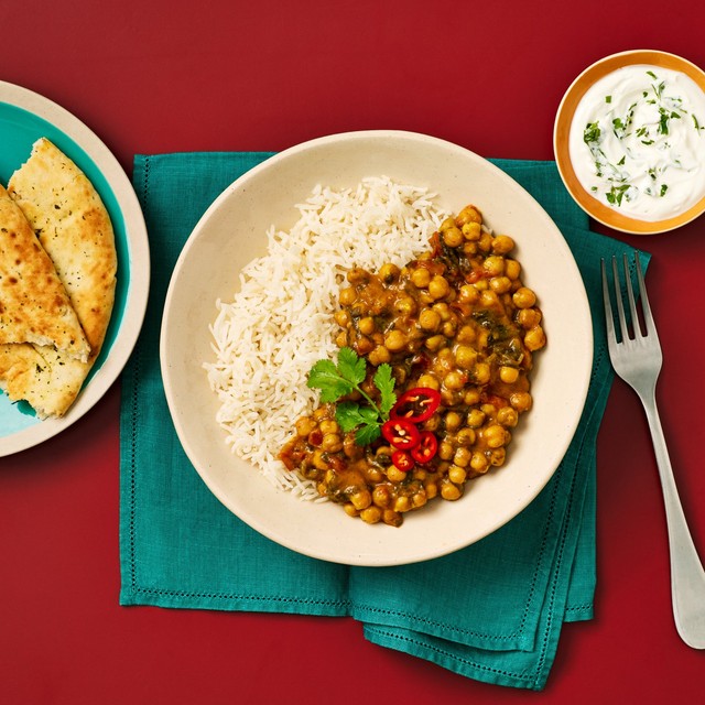 Heinz Curry Chickpeas with Coconut and Spinach 250g pouch, imported from the UK