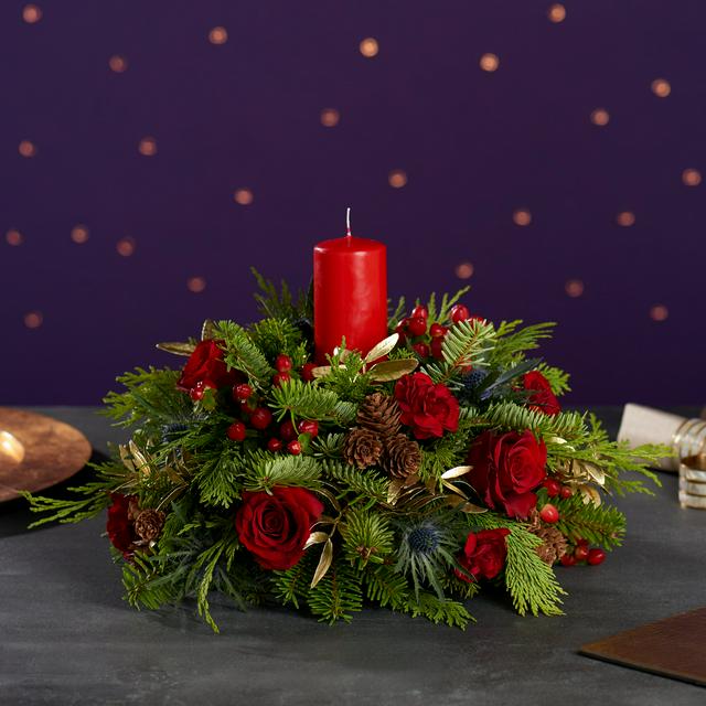 Christmas Cheer Table Centrepiece
