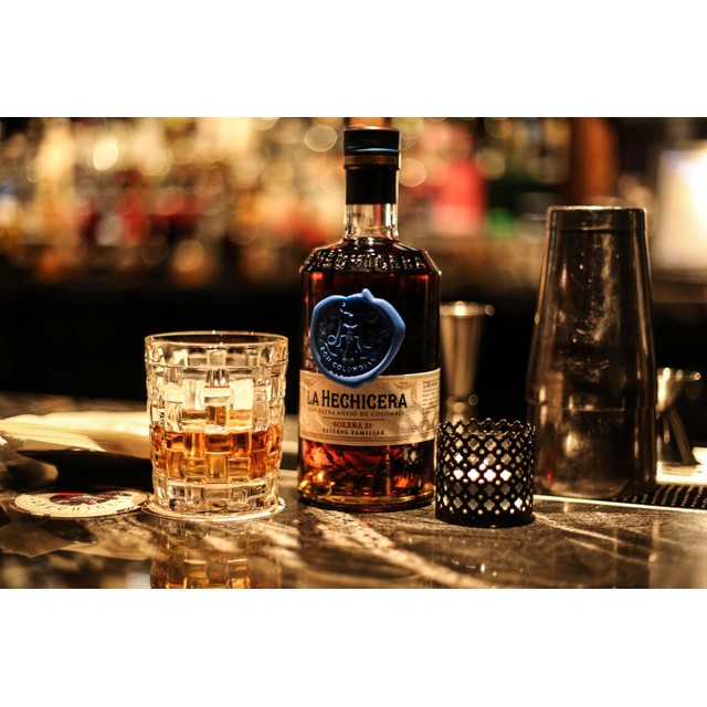La Hechicera Colombian rum 70cl, UK version