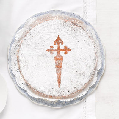 Mandelkuchen mit gemahlenen Mandeln, Zitrone und Muskatellerwein, 700g