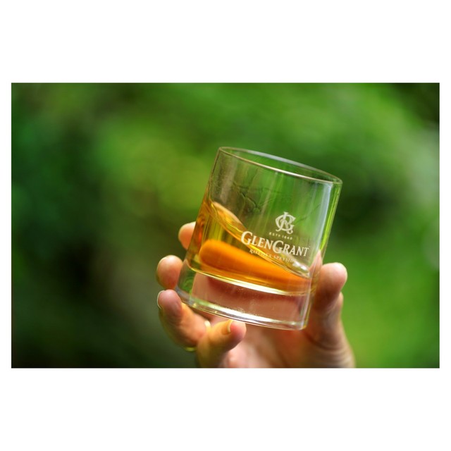 Glen Grant 10 year old single malt Scotch whisky 70cl, UK version